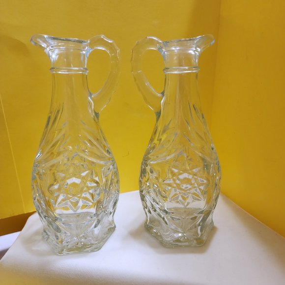 Vintage Anchor Hocking Prescut Clear Glass Star of David Cruets w/ Stoppers - Picture 3 of 10